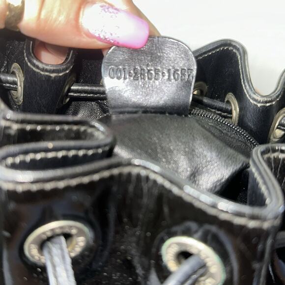 RARE GUCCI Bamboo Handle Tote Bag Black Patent Leather EUC - Picture 12 of 13